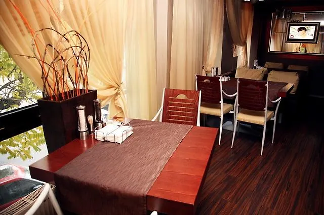 Palladium 4* אודסה